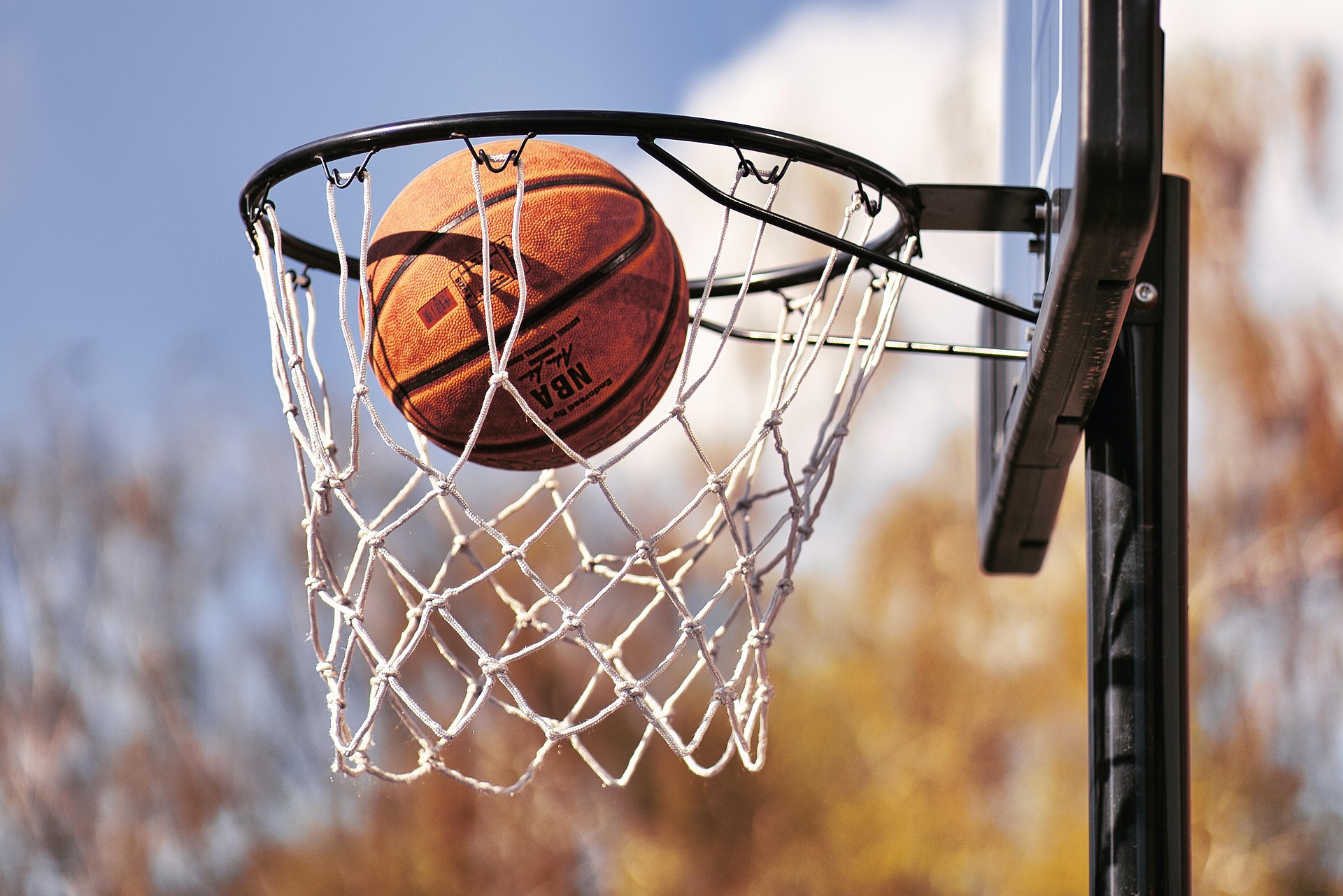 basketball-7121617_1920
